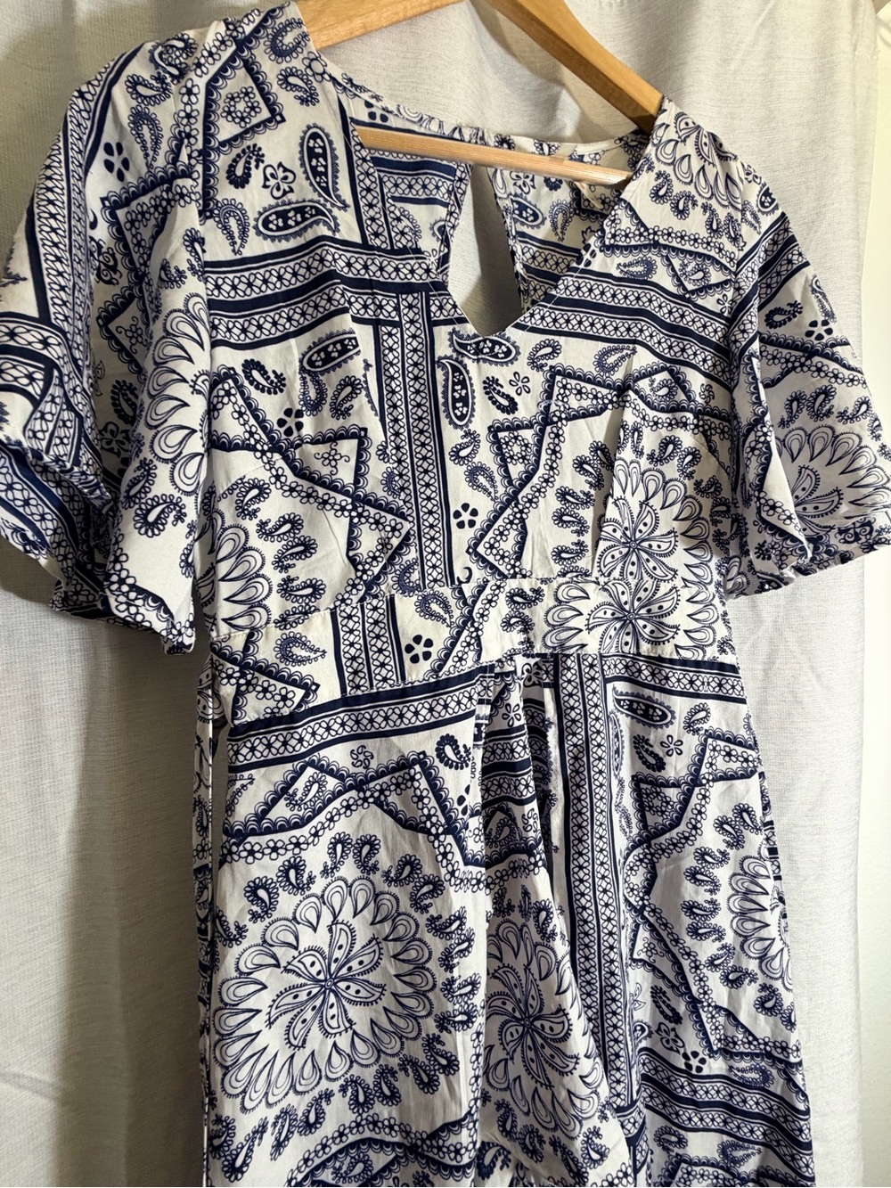 True Destiny White & Navy Paisley Overlay Romper - Picture 3 of 15